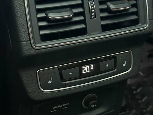 Белый Ауди Ку 5, объемом двигателя 1.98 л и пробегом 88 тыс. км за 26900 $, фото 27 на Automoto.ua