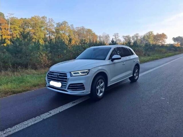 Белый Ауди Ку 5, объемом двигателя 2 л и пробегом 89 тыс. км за 16400 $, фото 4 на Automoto.ua