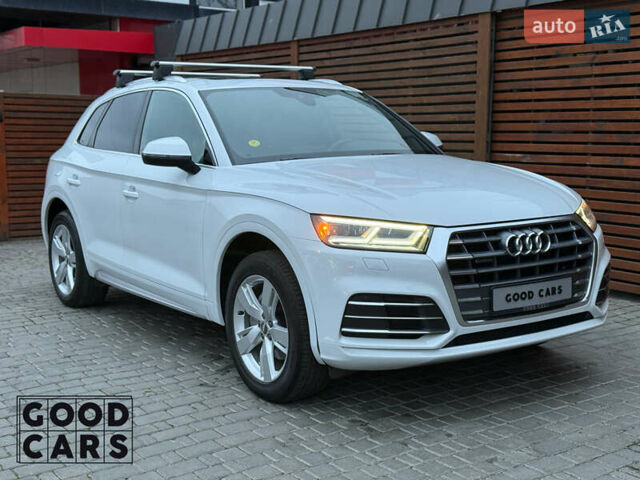 Белый Ауди Ку 5, объемом двигателя 1.98 л и пробегом 67 тыс. км за 30000 $, фото 8 на Automoto.ua