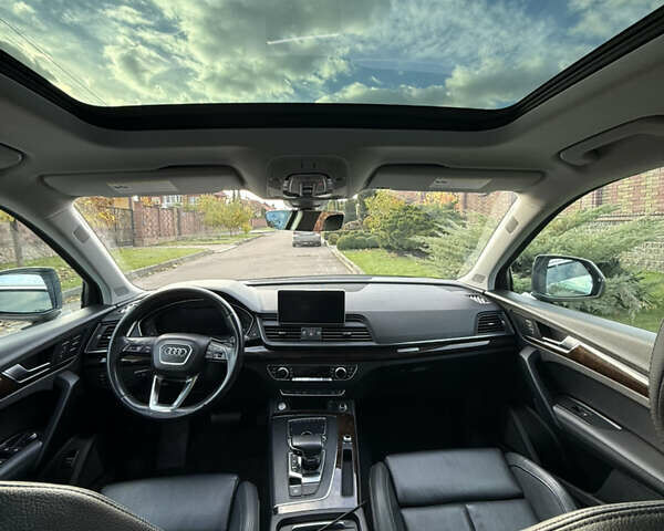 Білий Ауді Ку 5, об'ємом двигуна 1.98 л та пробігом 211 тис. км за 22300 $, фото 18 на Automoto.ua