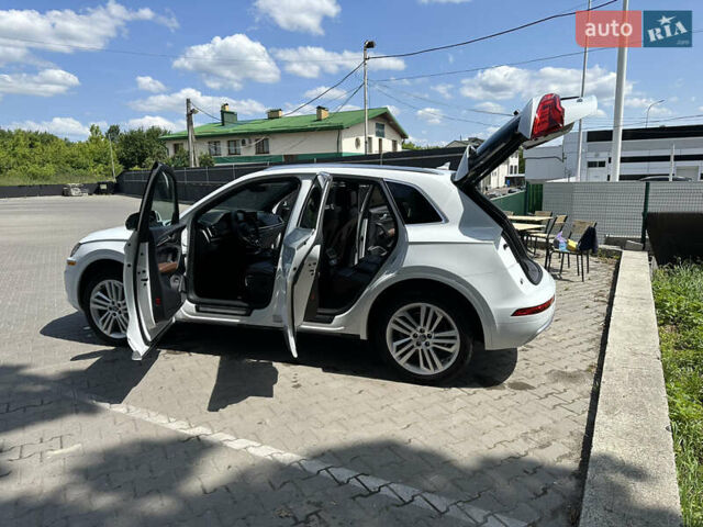 Білий Ауді Ку 5, об'ємом двигуна 1.98 л та пробігом 114 тис. км за 28999 $, фото 26 на Automoto.ua