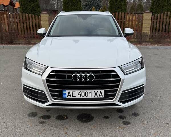 Белый Ауди Ку 5, объемом двигателя 1.98 л и пробегом 102 тыс. км за 27000 $, фото 5 на Automoto.ua