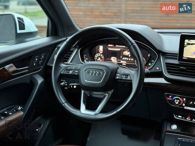 Белый Ауди Ку 5, объемом двигателя 1.98 л и пробегом 67 тыс. км за 30000 $, фото 21 на Automoto.ua