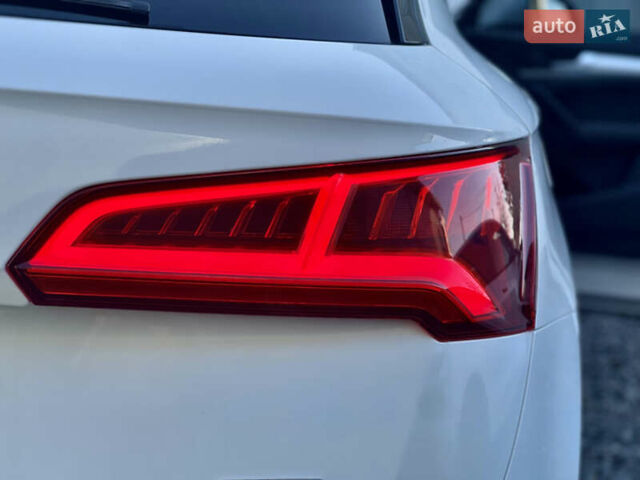 Білий Ауді Ку 5, об'ємом двигуна 1.98 л та пробігом 148 тис. км за 16400 $, фото 24 на Automoto.ua