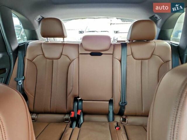 Білий Ауді Ку 5, об'ємом двигуна 0 л та пробігом 118 тис. км за 8100 $, фото 9 на Automoto.ua