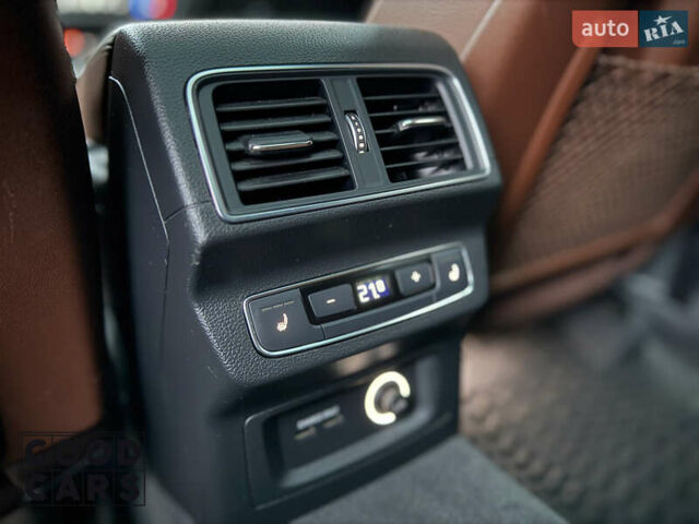 Белый Ауди Ку 5, объемом двигателя 1.98 л и пробегом 67 тыс. км за 30000 $, фото 26 на Automoto.ua