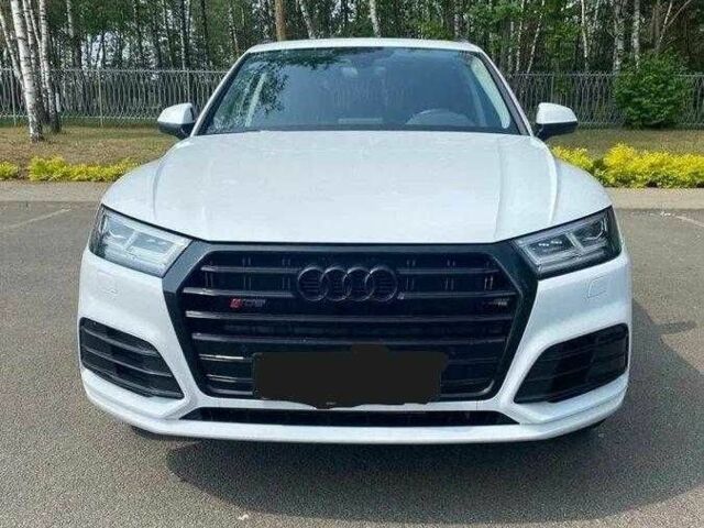 Белый Ауди Ку 5, объемом двигателя 2 л и пробегом 73 тыс. км за 19500 $, фото 1 на Automoto.ua