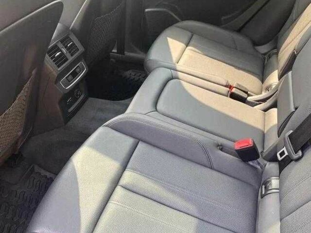 Белый Ауди Ку 5, объемом двигателя 2 л и пробегом 73 тыс. км за 19500 $, фото 7 на Automoto.ua