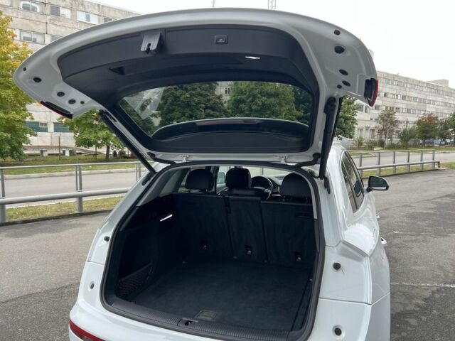 Белый Ауди Ку 5, объемом двигателя 2 л и пробегом 158 тыс. км за 24000 $, фото 15 на Automoto.ua