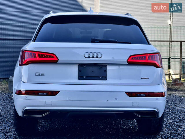 Білий Ауді Ку 5, об'ємом двигуна 1.98 л та пробігом 148 тис. км за 16400 $, фото 20 на Automoto.ua