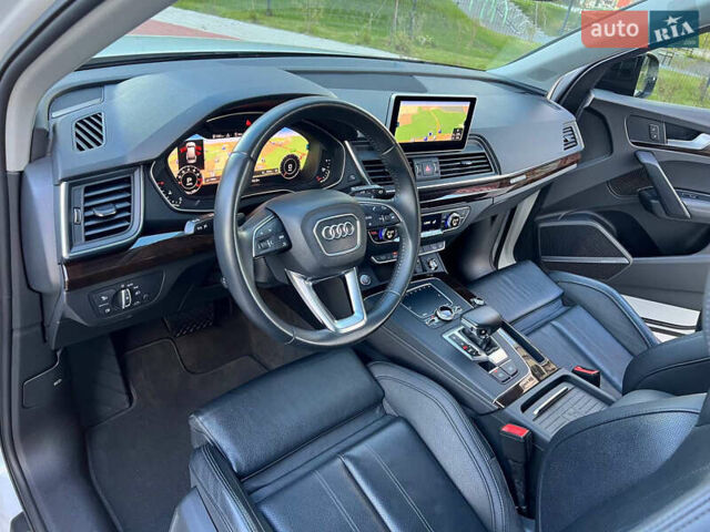 Белый Ауди Ку 5, объемом двигателя 1.98 л и пробегом 63 тыс. км за 31400 $, фото 25 на Automoto.ua