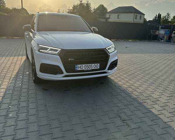 Білий Ауді Ку 5, об'ємом двигуна 2.97 л та пробігом 140 тис. км за 45698 $, фото 19 на Automoto.ua