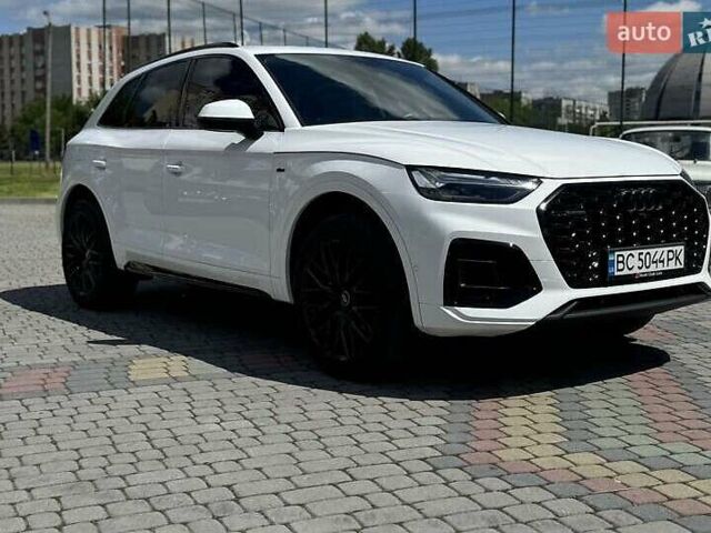 Белый Ауди Ку 5, объемом двигателя 1.98 л и пробегом 86 тыс. км за 28100 $, фото 1 на Automoto.ua