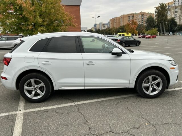 Белый Ауди Ку 5, объемом двигателя 2 л и пробегом 158 тыс. км за 24000 $, фото 5 на Automoto.ua