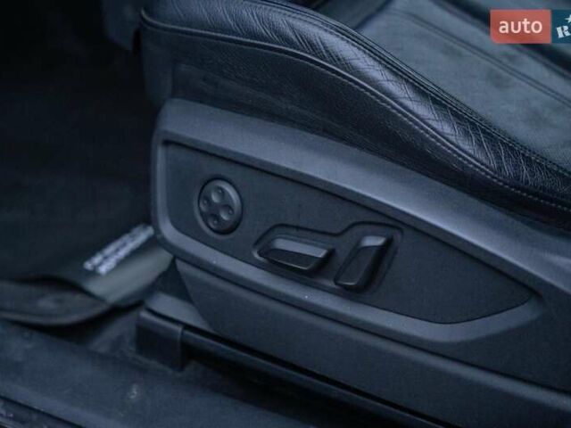 Білий Ауді Ку 5, об'ємом двигуна 1.98 л та пробігом 62 тис. км за 43600 $, фото 23 на Automoto.ua