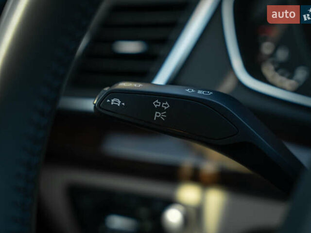 Білий Ауді Ку 5, об'ємом двигуна 1.98 л та пробігом 99 тис. км за 34500 $, фото 29 на Automoto.ua