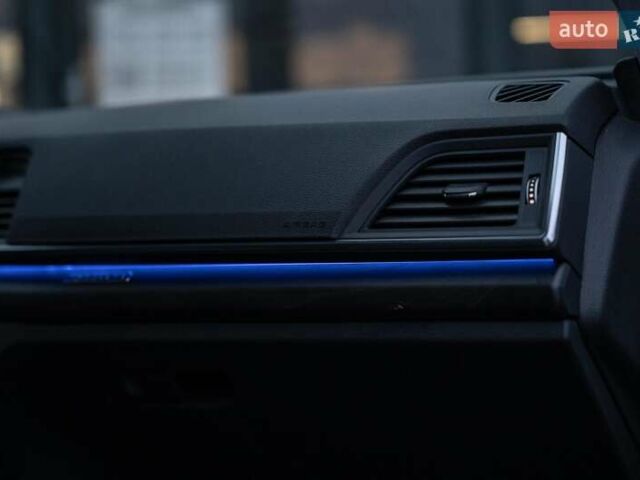 Білий Ауді Ку 5, об'ємом двигуна 1.98 л та пробігом 62 тис. км за 43600 $, фото 45 на Automoto.ua