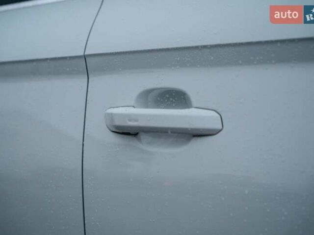 Білий Ауді Ку 5, об'ємом двигуна 1.98 л та пробігом 62 тис. км за 43600 $, фото 20 на Automoto.ua