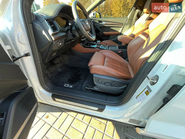 Білий Ауді Ку 5, об'ємом двигуна 1.98 л та пробігом 75 тис. км за 34500 $, фото 16 на Automoto.ua