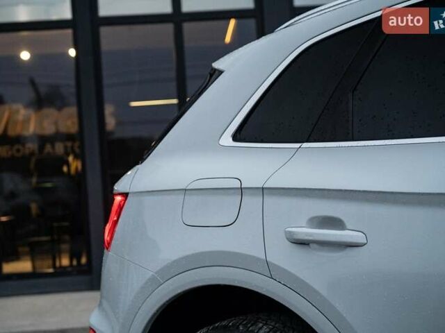 Білий Ауді Ку 5, об'ємом двигуна 1.98 л та пробігом 62 тис. км за 43600 $, фото 7 на Automoto.ua