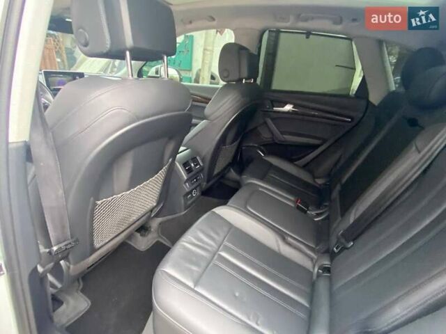Белый Ауди Ку 5, объемом двигателя 1.98 л и пробегом 89 тыс. км за 25999 $, фото 28 на Automoto.ua