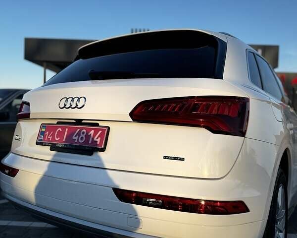 Белый Ауди Ку 5, объемом двигателя 2 л и пробегом 83 тыс. км за 29300 $, фото 7 на Automoto.ua