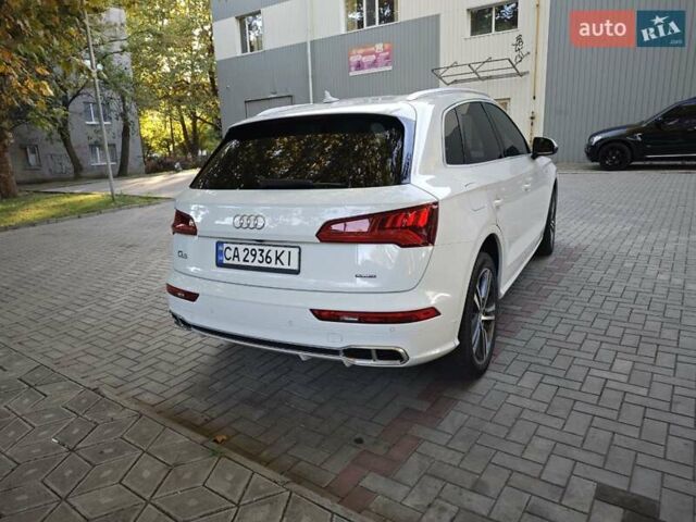 Белый Ауди Ку 5, объемом двигателя 2 л и пробегом 43 тыс. км за 39999 $, фото 18 на Automoto.ua