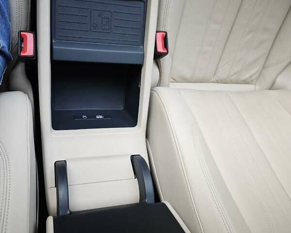 Белый Ауди Ку 5, объемом двигателя 2 л и пробегом 43 тыс. км за 39999 $, фото 45 на Automoto.ua