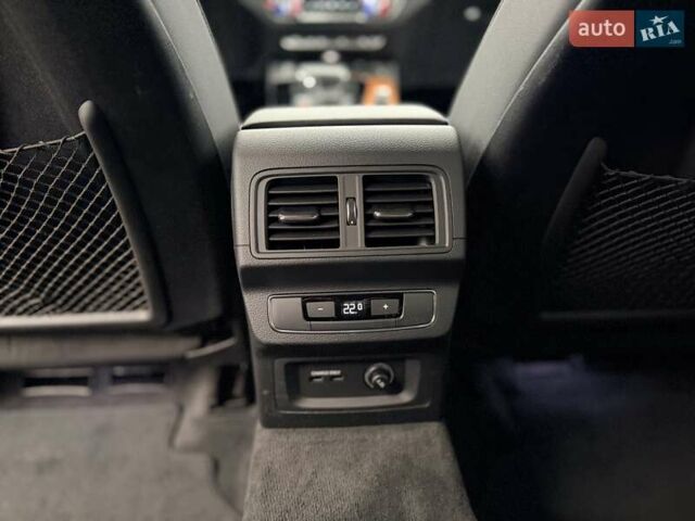 Білий Ауді Ку 5, об'ємом двигуна 1.98 л та пробігом 39 тис. км за 33500 $, фото 16 на Automoto.ua