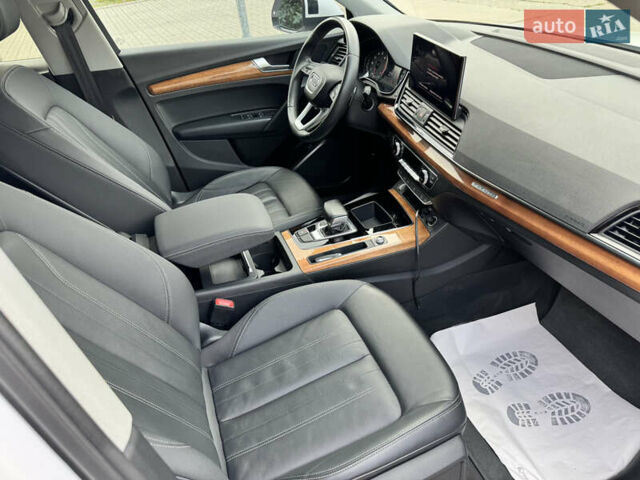 Белый Ауди Ку 5, объемом двигателя 1.98 л и пробегом 130 тыс. км за 27750 $, фото 38 на Automoto.ua