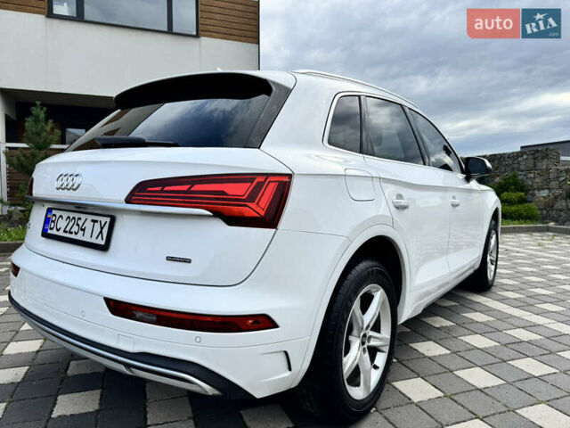 Белый Ауди Ку 5, объемом двигателя 1.98 л и пробегом 130 тыс. км за 27750 $, фото 27 на Automoto.ua