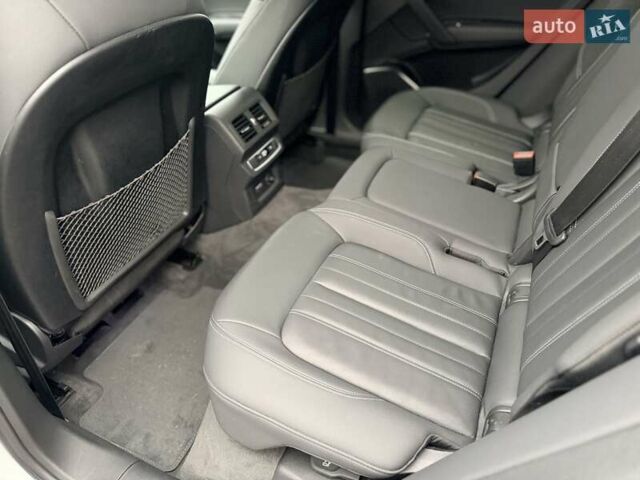 Білий Ауді Ку 5, об'ємом двигуна 1.98 л та пробігом 39 тис. км за 33500 $, фото 15 на Automoto.ua