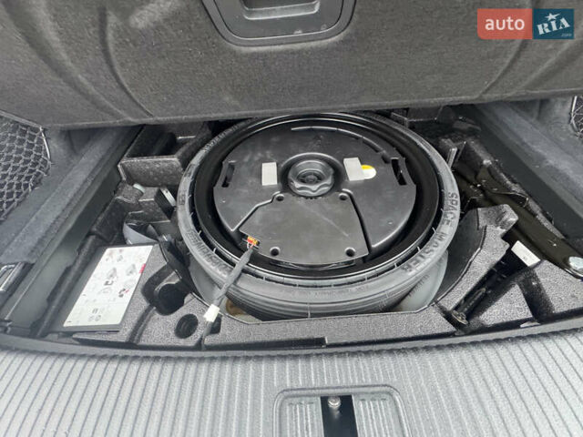 Ауди Ку 5 2020 в Стрые на Automoto.ua Белый Ауди Ку 5, объемом двигателя 2 л и пробегом 56 тыс. км за 26900 $, фото 52 на Automoto.ua