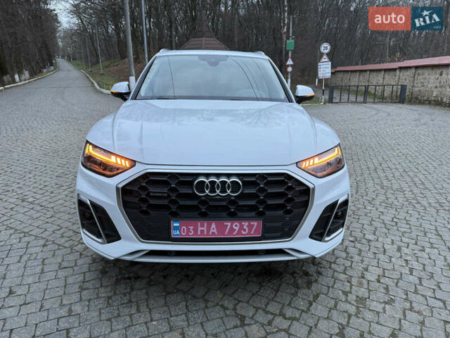 Білий Ауді Ку 5, об'ємом двигуна 2 л та пробігом 100 тис. км за 33900 $, фото 22 на Automoto.ua