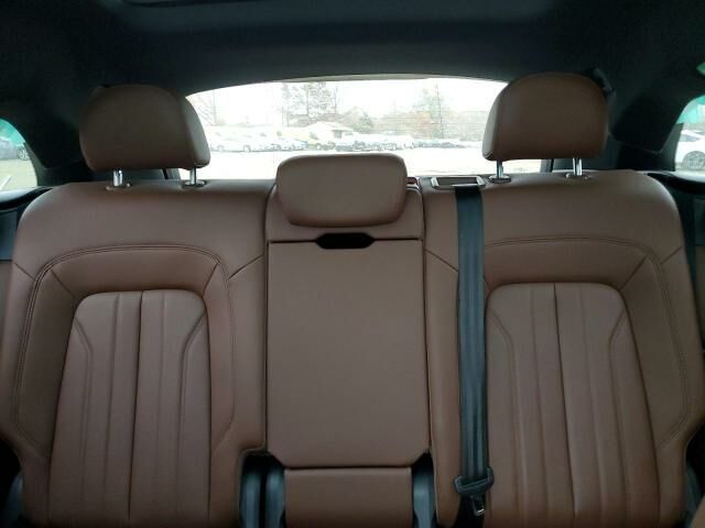 Белый Ауди Ку 5, объемом двигателя 2 л и пробегом 80 тыс. км за 21900 $, фото 9 на Automoto.ua