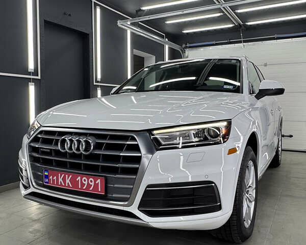 Білий Ауді Ку 5, об'ємом двигуна 1.98 л та пробігом 180 тис. км за 24399 $, фото 10 на Automoto.ua