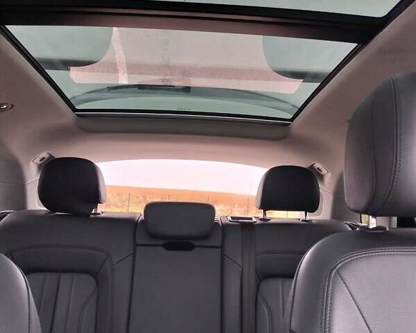 Белый Ауди Ку 5, объемом двигателя 2 л и пробегом 52 тыс. км за 30900 $, фото 20 на Automoto.ua