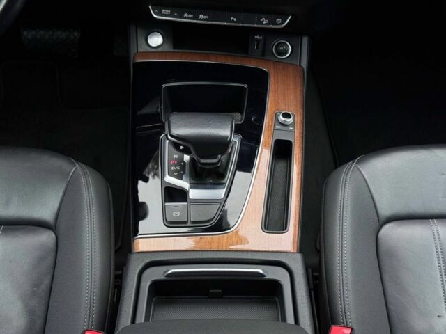 Белый Ауди Ку 5, объемом двигателя 2 л и пробегом 98 тыс. км за 29950 $, фото 15 на Automoto.ua