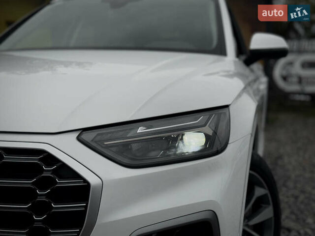 Ауди Ку 5 2020 в Стрые на Automoto.ua Белый Ауди Ку 5, объемом двигателя 2 л и пробегом 56 тыс. км за 26900 $, фото 31 на Automoto.ua