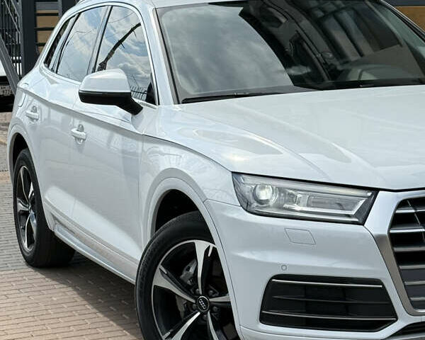 Белый Ауди Ку 5, объемом двигателя 2 л и пробегом 55 тыс. км за 26500 $, фото 16 на Automoto.ua