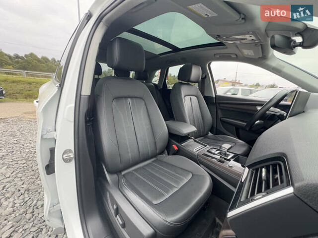Ауди Ку 5 2020 в Стрые на Automoto.ua Белый Ауди Ку 5, объемом двигателя 2 л и пробегом 56 тыс. км за 26900 $, фото 34 на Automoto.ua