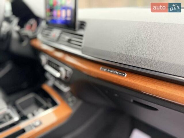 Білий Ауді Ку 5, об'ємом двигуна 1.98 л та пробігом 39 тис. км за 33500 $, фото 17 на Automoto.ua