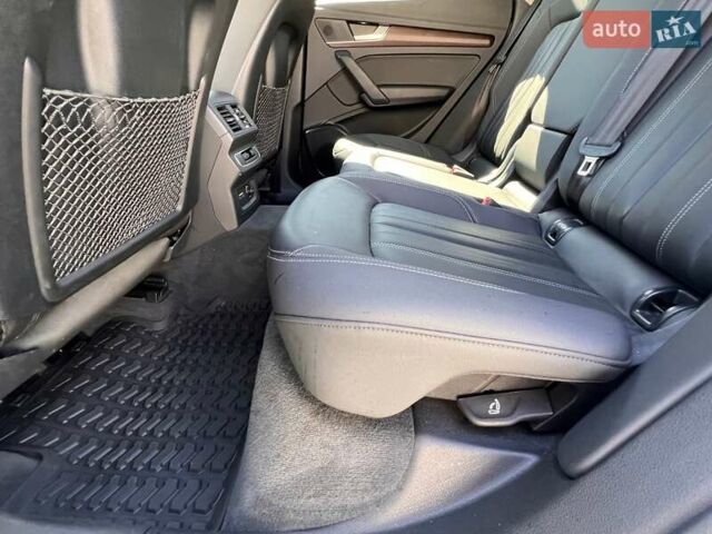 Белый Ауди Ку 5, объемом двигателя 1.98 л и пробегом 36 тыс. км за 36800 $, фото 23 на Automoto.ua