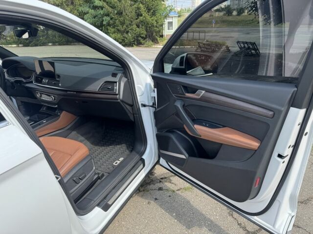 Белый Ауди Ку 5, объемом двигателя 2 л и пробегом 51 тыс. км за 37500 $, фото 11 на Automoto.ua