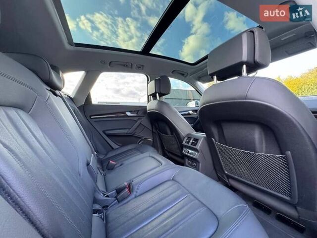 Белый Ауди Ку 5, объемом двигателя 2 л и пробегом 99 тыс. км за 30800 $, фото 19 на Automoto.ua