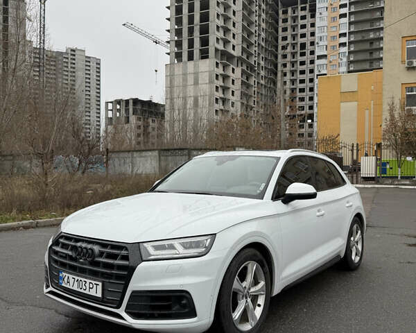 Білий Ауді Ку 5, об'ємом двигуна 1.98 л та пробігом 70 тис. км за 32500 $, фото 2 на Automoto.ua