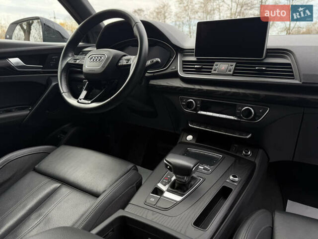 Белый Ауди Ку 5, объемом двигателя 1.98 л и пробегом 65 тыс. км за 40999 $, фото 33 на Automoto.ua