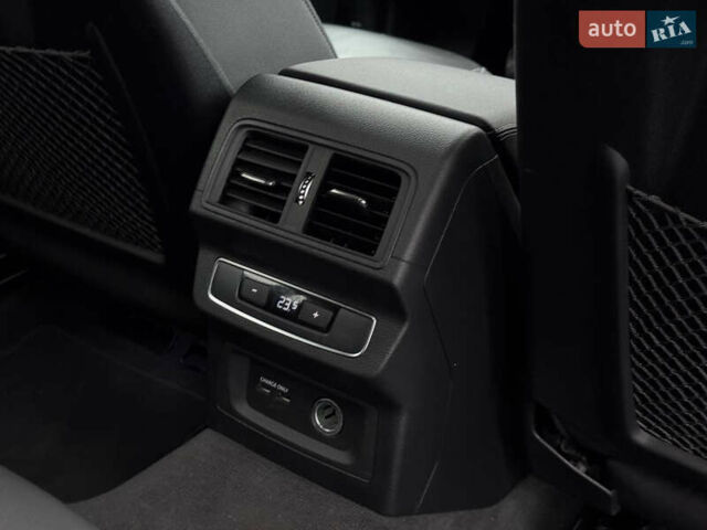 Білий Ауді Ку 5, об'ємом двигуна 1.98 л та пробігом 98 тис. км за 29950 $, фото 35 на Automoto.ua