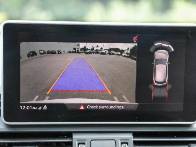 Белый Ауди Ку 5, объемом двигателя 2 л и пробегом 44 тыс. км за 10700 $, фото 8 на Automoto.ua