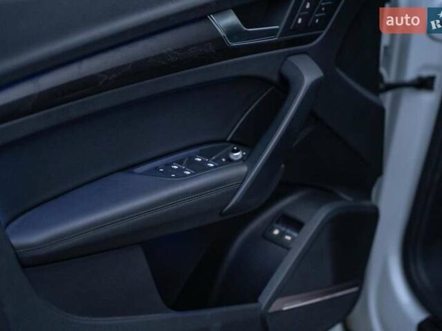 Білий Ауді Ку 5, об'ємом двигуна 1.98 л та пробігом 62 тис. км за 43600 $, фото 52 на Automoto.ua